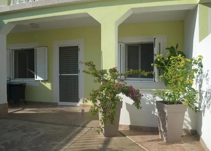 Apartman Russo Tisno