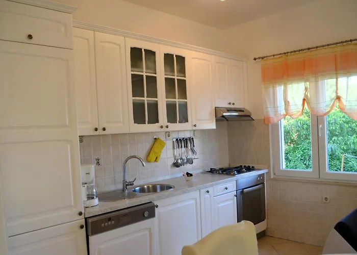 Apartman Russo Tisno